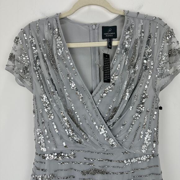 Adrianna Papell Beaded Sequin Top Silver Party Glam Festive Holiday US 2 NWT - Picture 3 of 12
